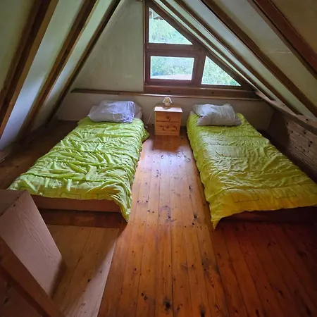 Apartment Idylissches Ferienhaeusle Im Thueringer Wald Suhl