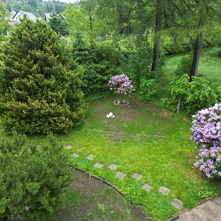 Idylissches Ferienhaeusle Im Thueringer Wald *